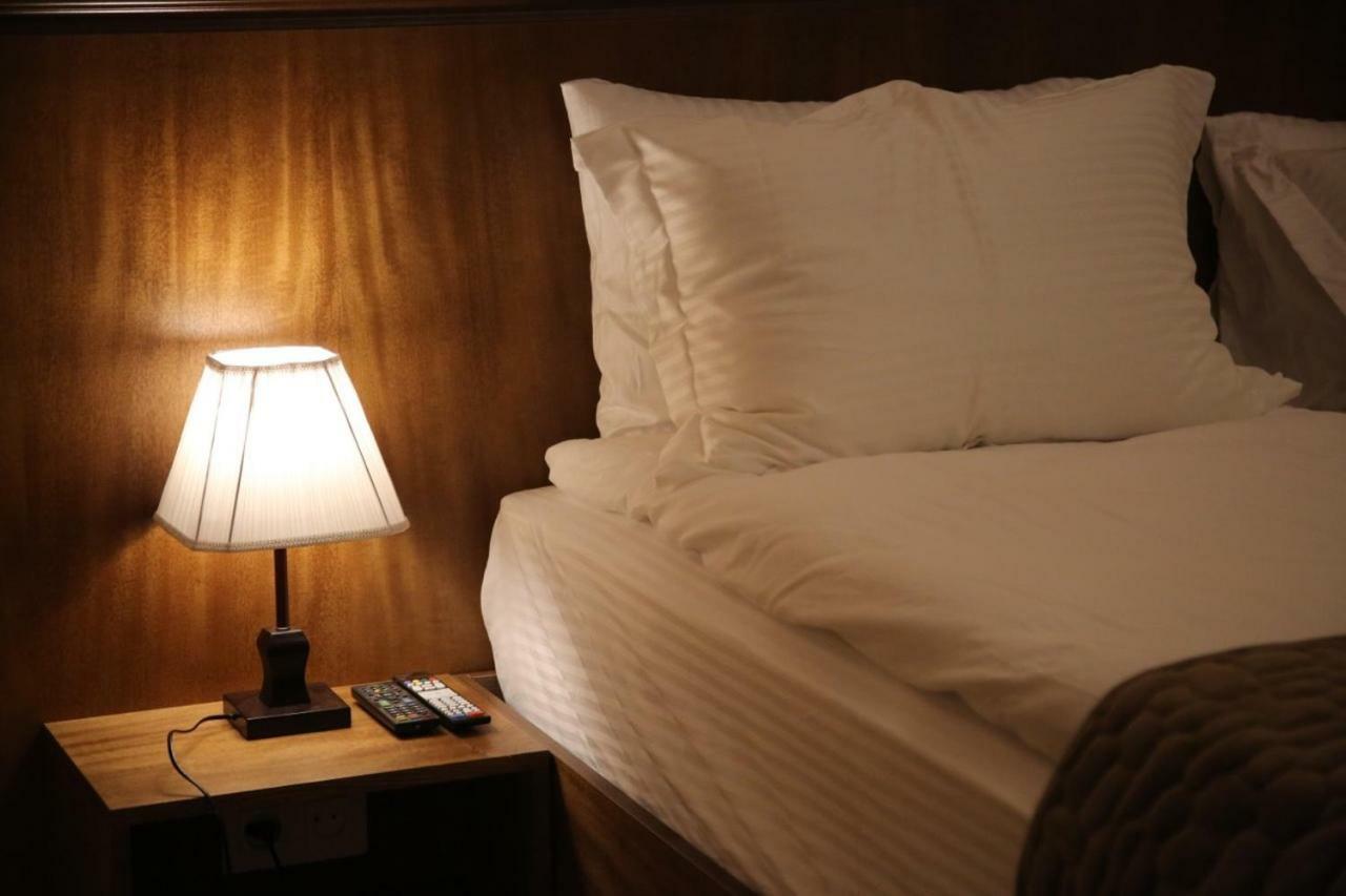 B&B Rooms Tbilisi Bagian luar foto